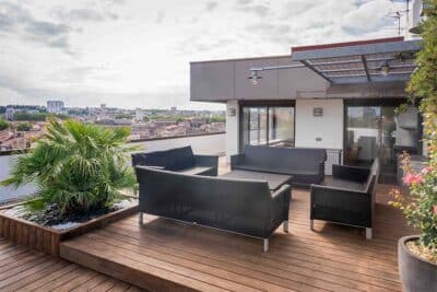 Décor tournage - rooftop terrasse