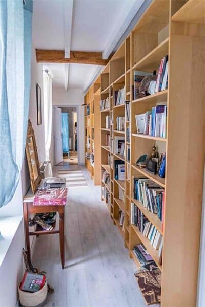 Lieu de tournage - grande maison en brique