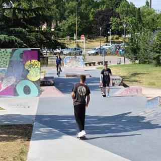 Décor pour votre tournage : skate park des Ponts-Jumeaux à Toulouse