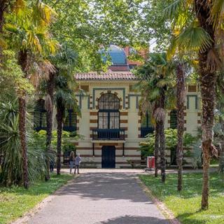 Décor pour votre tournage, la villa mauresque du musée Georges Labit