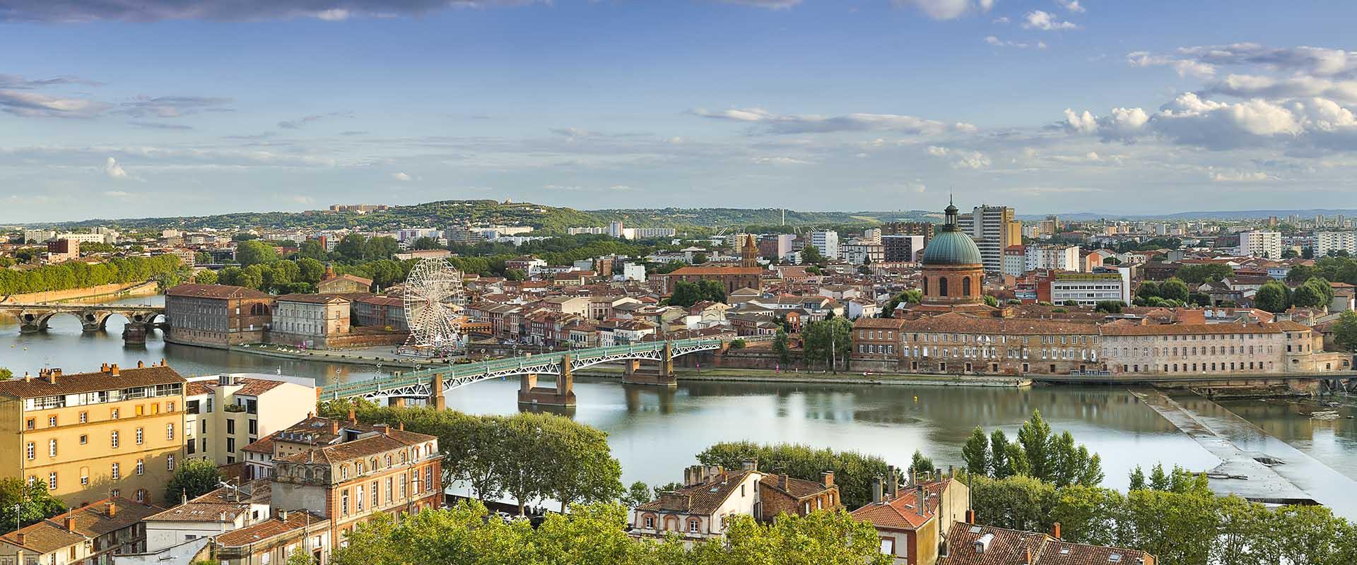 Toulouse bureau des Tournages, vue aérienne bords de Garonne