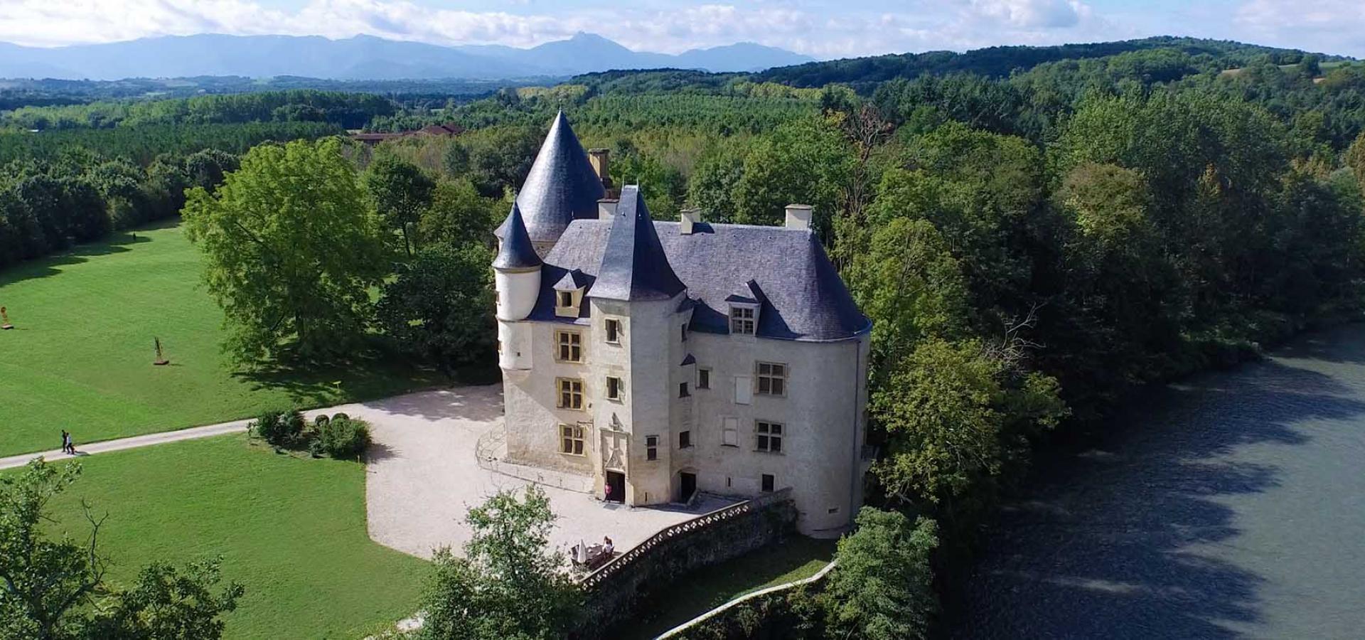 Décor tournage : le château Saint-Martory